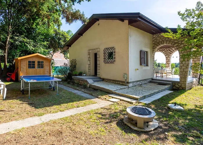 One Bedroom Beautiful In Vakantiehuis Omišalj