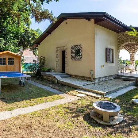 One Bedroom Beautiful In Vikendica Omisalj