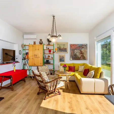 One Bedroom Beautiful In *